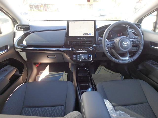 アクア Ｚ　登録済未使用車　前後ドライブレコーダー　ＥＴＣ２．０　全方位カメラ　ナビ　リアカメラ　衝突防止軽減ブレーキ　スマートキー　プッシュスタート　ＬＥＤヘッドライト　ＡＣ１００Ｖ　オートライト（10枚目）