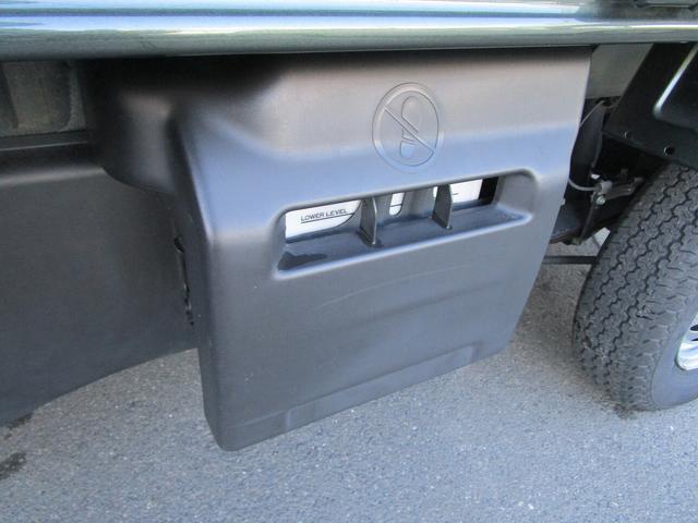KX デュアルカメラブレーキサポート 2WD CDプレーヤー 3AT キーレスエントリー エアコン パワステ パワーウィンドウ HID フォグ(41枚目)