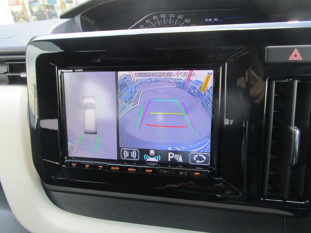 全方位カメラ装備♪車を真上から見下ろしたような状態で確認でき、駐車時に役立ちます☆