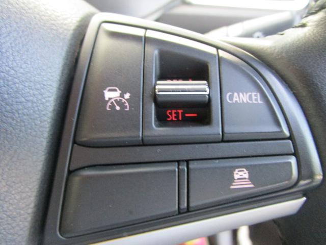 アダプディブクルーズコントロールシステム搭載！先行車との距離をレーダーで測定し、車間距離を保ちながら、加速・減速します！