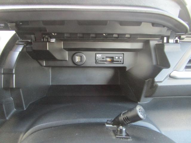 室内には収納スペースがたくさんあります。