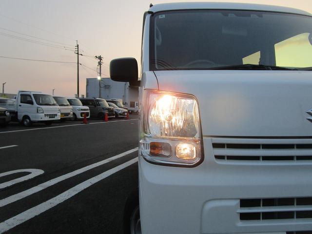 エブリイ ＰＡリミテッド　４ＷＤ　衝突被害軽減ブレーキ　４ＷＤ　アイドリングストップ　ＣＶＴ　ＡＭ／ＦＭラジオ　マニュアルエアコン　パワステ　パワーウィンドウ　キーレスエントリー　オートライト　両側スライドドア　スモークガラス　ＥＳＰ（54枚目）