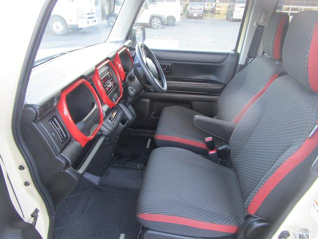 ハスラー ハイブリッドGターボ デュアルカメラブレーキサポート マイルドハイブリッド CD CVT パドルシフトオートエアコン リモコンキー キーレススタート オートライト シートヒーター オーディオスイッチ ACC ETC ESP(9枚目)