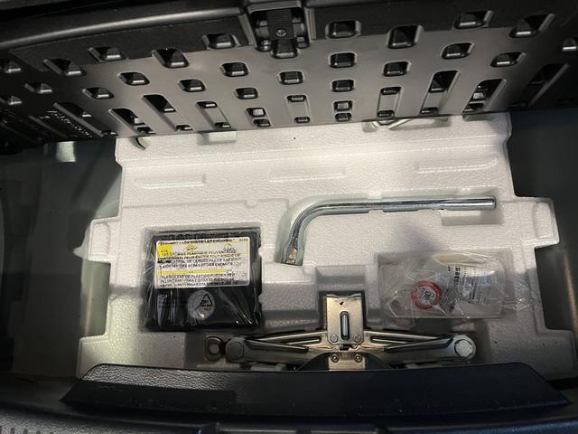 ハスラー ハイブリッドGターボ デュアルカメラブレーキサポート マイルドハイブリッド CD CVT パドルシフトオートエアコン リモコンキー キーレススタート オートライト シートヒーター オーディオスイッチ ACC ETC ESP(18枚目)