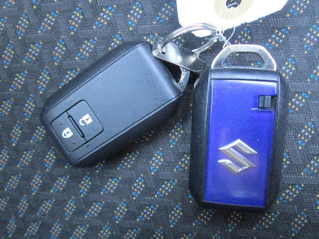 ハスラー ハイブリッドGターボ デュアルカメラブレーキサポート マイルドハイブリッド CD CVT パドルシフトオートエアコン リモコンキー キーレススタート オートライト シートヒーター オーディオスイッチ ACC ETC ESP(22枚目)