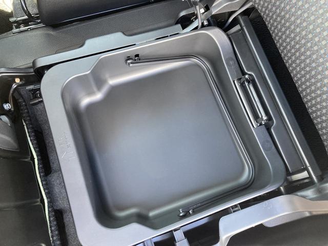 ハスラー ハイブリッドGターボ デュアルカメラブレーキサポート マイルドハイブリッド CD CVT パドルシフトオートエアコン リモコンキー キーレススタート オートライト シートヒーター オーディオスイッチ ACC ETC ESP(33枚目)