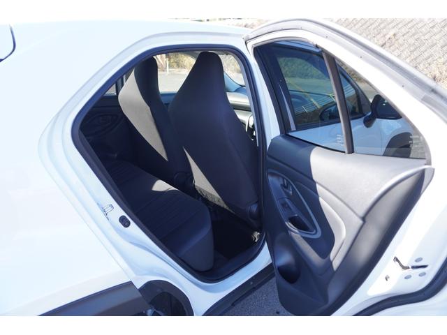 ヤリスクロス X ナビ Bluetooth USB ETC バックカメラ コーナーセンサー ドライブレコーダー 車線逸脱警報 衝突軽減装置 オートライト オートハイビーム アダクティブクルーズコントロール スマートキー(12枚目)