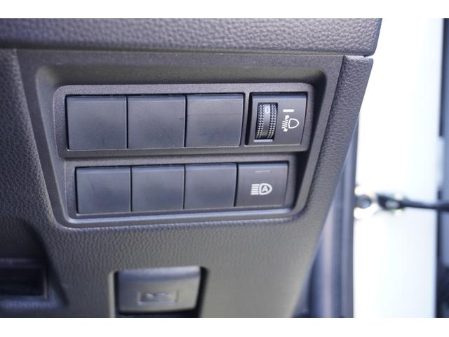 ヤリスクロス X ナビ Bluetooth USB ETC バックカメラ コーナーセンサー ドライブレコーダー 車線逸脱警報 衝突軽減装置 オートライト オートハイビーム アダクティブクルーズコントロール スマートキー(26枚目)