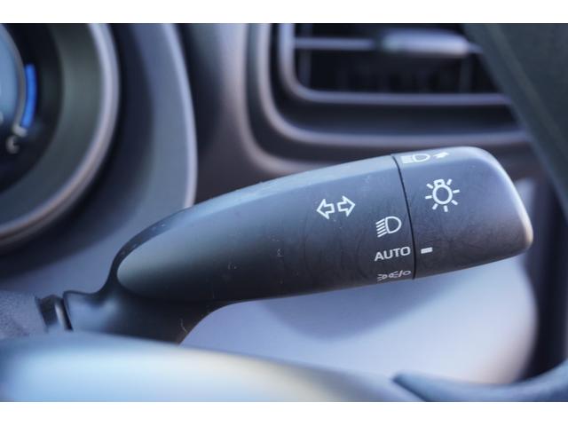 ヤリスクロス X ナビ Bluetooth USB ETC バックカメラ コーナーセンサー ドライブレコーダー 車線逸脱警報 衝突軽減装置 オートライト オートハイビーム アダクティブクルーズコントロール スマートキー(33枚目)