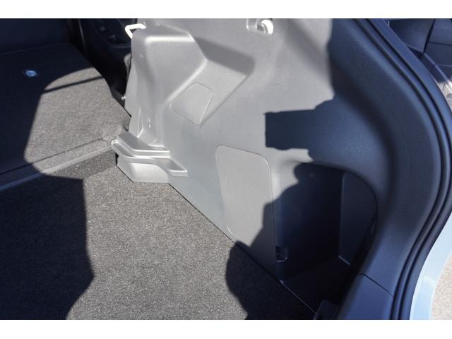 ヤリスクロス X ナビ Bluetooth USB ETC バックカメラ コーナーセンサー ドライブレコーダー 車線逸脱警報 衝突軽減装置 オートライト オートハイビーム アダクティブクルーズコントロール スマートキー(16枚目)