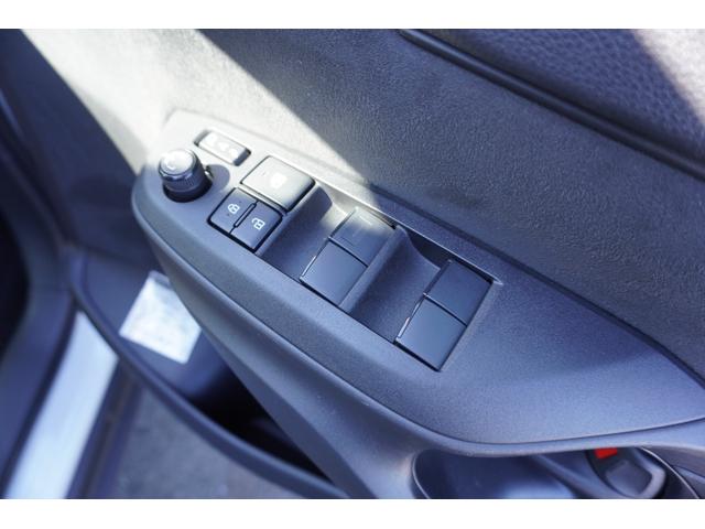 ヤリスクロス X ナビ Bluetooth USB ETC バックカメラ コーナーセンサー ドライブレコーダー 車線逸脱警報 衝突軽減装置 オートライト オートハイビーム アダクティブクルーズコントロール スマートキー(28枚目)