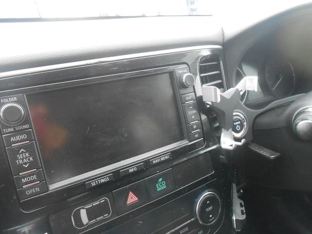 アウトランダーＰＨＥＶ Ｇセーフティパッケージ　ブルートゥース　ハイブリット（11枚目）