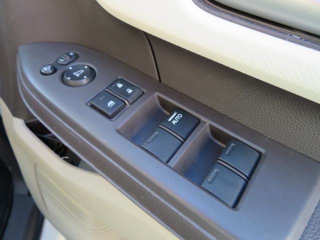 G・Lホンダセンシング ブレーキサポート ナビ バックカメラ ETC ドライブレコーダー 禁煙車 スマートキー LEDヘッドライト Bluetooth 左側パワースライドドア オートハイビーム(12枚目)