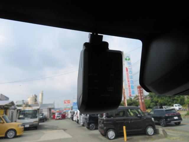Ｎ－ＶＡＮ＋スタイル ファン　ブレーキサポート　純正ナビ　バックカメラ　前後ドライブレコーダー　スマートキー　ＥＴＣ　Ｂｌｕｅｔｏｏｔｈ　ＬＥＤヘッドライト　フォグライト　電動格納ドアミラー　ライトレベライザー（16枚目）