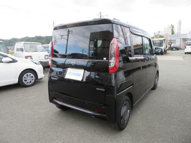 ルークス X ブレーキサポート 純正9インチナビ 全方位カメラ ドライブレコーダー(2カメラ) ETC Bluetooth LEDヘッドライト 禁煙車 左側パワースライドドア スマートキー フルセグテレビ HDMI(4枚目)