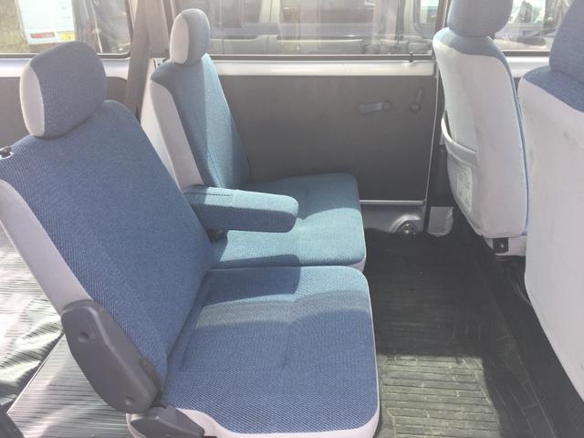 サンバーバン 　車検整備付き　タイミングＢ交換済　５速車　エアコン　パワステ　エアバック　リモコンキー付き（17枚目）
