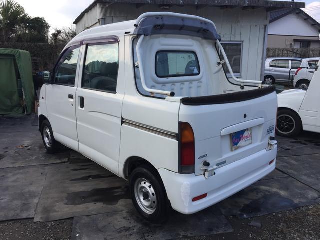 ハイゼットカーゴ デッキバン　４ＷＤ　車検整備付き　エアコン　パワステ付き　ＷエアＢ　５速車　タイミングＢ交換済み（7枚目）