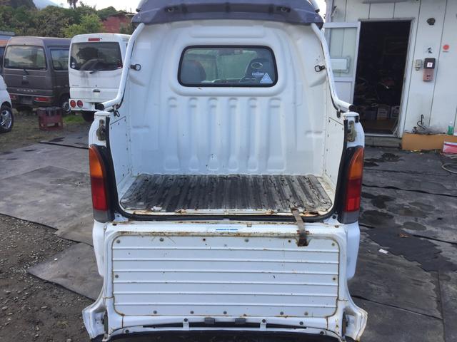 ハイゼットカーゴ デッキバン　４ＷＤ　車検整備付き　エアコン　パワステ付き　ＷエアＢ　５速車　タイミングＢ交換済み（9枚目）