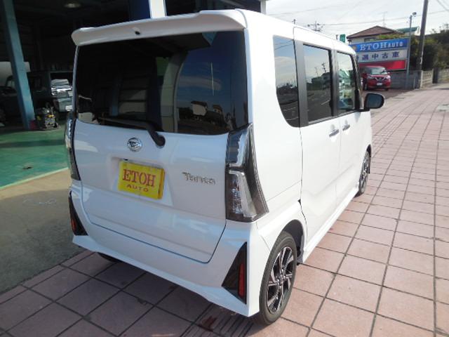 タント カスタムＸ　届出済未使用車　両側パワースライドドア　スマートアシスト　シートヒーター　ＬＥＤライト　バックカメラ　オートライト（8枚目）