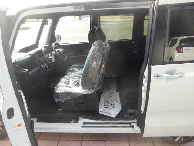 タント カスタムＸ　届出済未使用車　両側パワースライドドア　スマートアシスト　シートヒーター　ＬＥＤライト　バックカメラ　オートライト（11枚目）