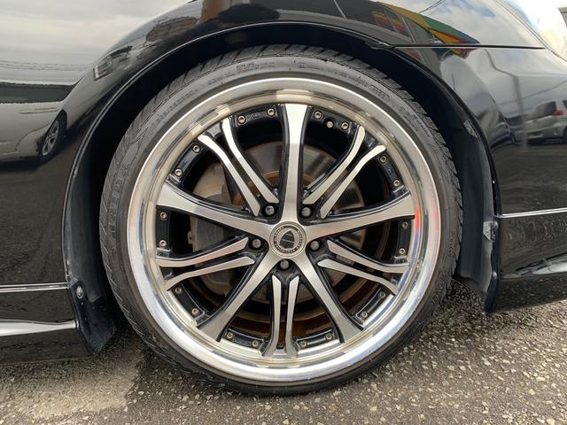 �A���~�z�C�[���̃����b�g�́u�y���v�Ɓu�f�U�C�����̍����v�ƌ����܂��B�X�`�[���ɔ�ׂăA���~�͌y�ʂȂ��߂ɁA�n���h�����쐫�̌����Ԃ̔R��ǂ��Ȃ�ƌ����Ă���܂��B