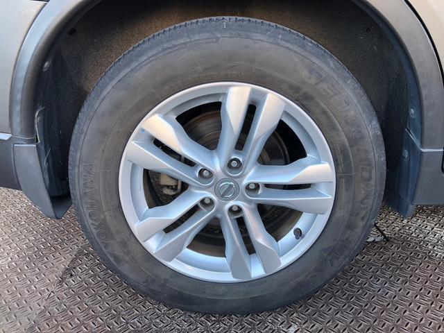 �y�A���~�z�C�[���z�f�U�C�������厖�ł����A�X�`�[���z�C���ɔ�׃A���~�͌y�ʂł��̂ŁA�R��⑖��ɂ��e�����܂��B