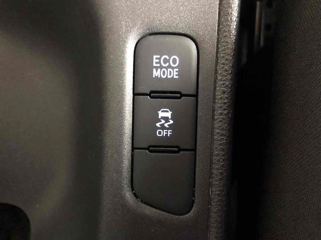 ヤリス Ｘ　ドライブレコーダー　バックカメラ　ナビ　レーンアシスト　衝突被害軽減システム　オートマチックハイビーム　オートライト　ＬＥＤヘッドランプ　キーレスエントリー　電動格納ミラー　ＣＶＴ　展示・試乗車（9枚目）