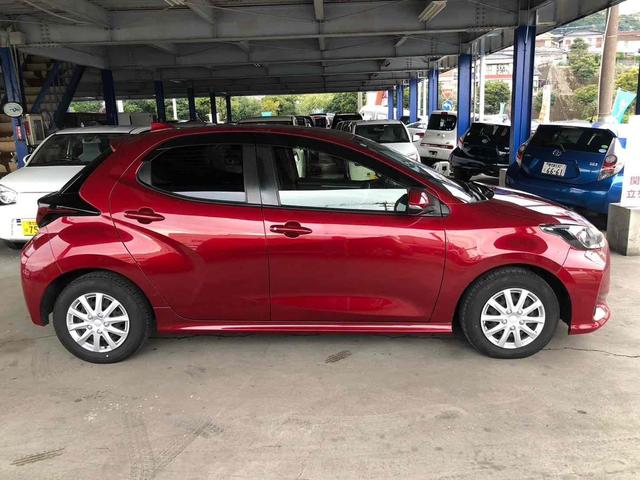 ヤリス Ｘ　ドライブレコーダー　バックカメラ　ナビ　レーンアシスト　衝突被害軽減システム　オートマチックハイビーム　オートライト　ＬＥＤヘッドランプ　キーレスエントリー　電動格納ミラー　ＣＶＴ　展示・試乗車（24枚目）