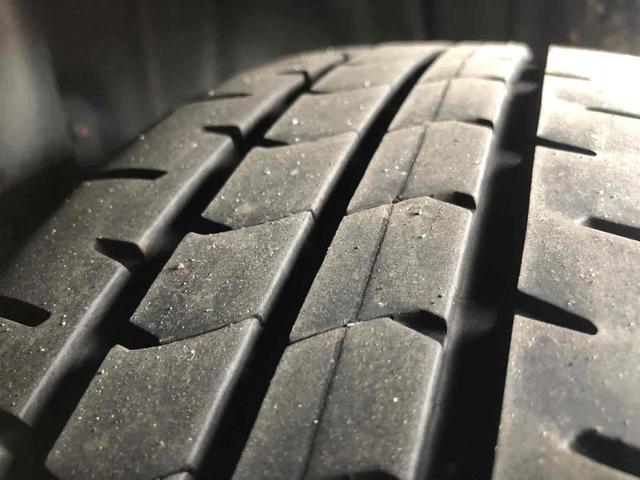 ヤリス Ｘ　ドライブレコーダー　バックカメラ　ナビ　レーンアシスト　衝突被害軽減システム　オートマチックハイビーム　オートライト　ＬＥＤヘッドランプ　キーレスエントリー　電動格納ミラー　ＣＶＴ　展示・試乗車（29枚目）