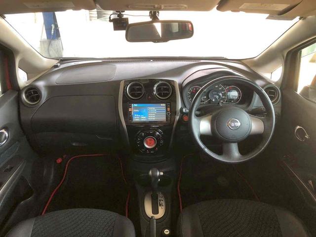 ノート メダリスト ドライブレコーダー ETC 全周囲カメラ TV アルミホイール オートライト スマートキー アイドリングストップ 電動格納ミラー CVT 盗難防止システム 衝突安全ボディ ABS CD DVD再生(2枚目)