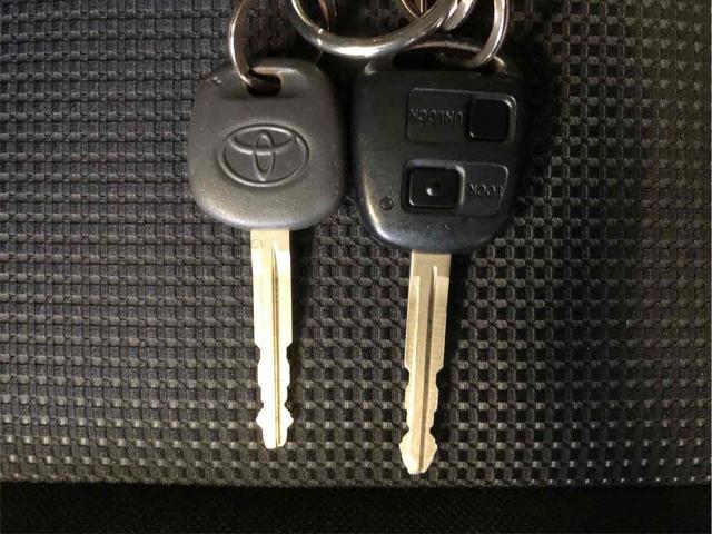 FJクルーザー カラーパッケージ 4WD ETC バックカメラ クリアランスソナー オートクルーズコントロール ナビ TV LEDヘッドランプ キーレスエントリー AT 盗難防止システム 衝突安全ボディ CD DVD再生 USB(11枚目)