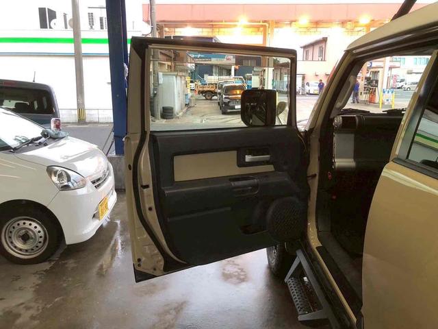 FJクルーザー カラーパッケージ 4WD ETC バックカメラ クリアランスソナー オートクルーズコントロール ナビ TV LEDヘッドランプ キーレスエントリー AT 盗難防止システム 衝突安全ボディ CD DVD再生 USB(33枚目)