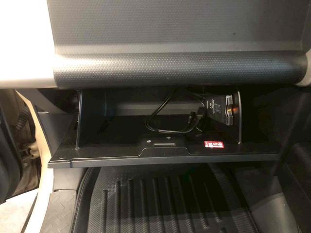 FJクルーザー カラーパッケージ 4WD ETC バックカメラ クリアランスソナー オートクルーズコントロール ナビ TV LEDヘッドランプ キーレスエントリー AT 盗難防止システム 衝突安全ボディ CD DVD再生 USB(45枚目)