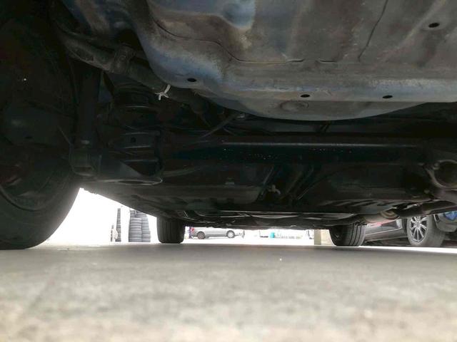 フィット 1.3A ETC キーレスエントリー 電動格納ミラー CVT 衝突安全ボディ ABS CD MD エアコン パワーステアリング パワーウィンドウ(44枚目)