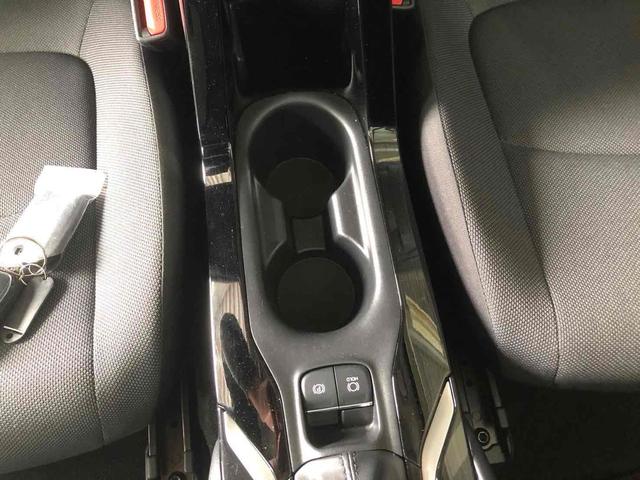 カローラツーリング ハイブリッド　Ｇ　ドライブレコーダー　ＥＴＣ　バックカメラ　ＴＶ　オートクルーズコントロール　レーンアシスト　衝突被害軽減システム　オートマチックハイビーム　オートライト　ＬＥＤヘッドランプ　スマートキー　１００Ｖ電源（43枚目）