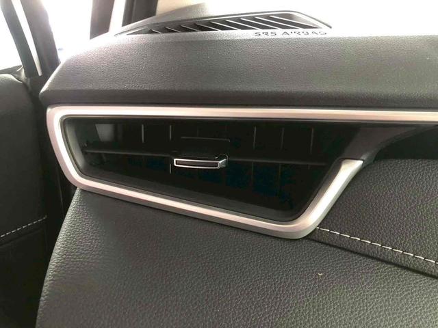 カローラツーリング ハイブリッド　Ｇ　ドライブレコーダー　ＥＴＣ　バックカメラ　ＴＶ　オートクルーズコントロール　レーンアシスト　衝突被害軽減システム　オートマチックハイビーム　オートライト　ＬＥＤヘッドランプ　スマートキー　１００Ｖ電源（46枚目）