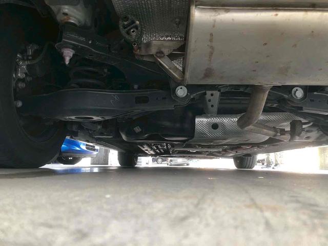 カローラツーリング ハイブリッド　Ｇ　ドライブレコーダー　ＥＴＣ　バックカメラ　ＴＶ　オートクルーズコントロール　レーンアシスト　衝突被害軽減システム　オートマチックハイビーム　オートライト　ＬＥＤヘッドランプ　スマートキー　１００Ｖ電源（51枚目）