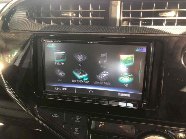 アクア Ｓ　ＥＴＣ　バックカメラ　ＴＶ　オートライト　スマートキー　電動格納ミラー　ＣＶＴ　盗難防止システム　衝突安全ボディ　ＡＢＳ　ＥＳＣ　ＣＤ　ＤＶＤ再生　ＵＳＢ　Ｂｌｕｅｔｏｏｔｈ　エアコン（5枚目）