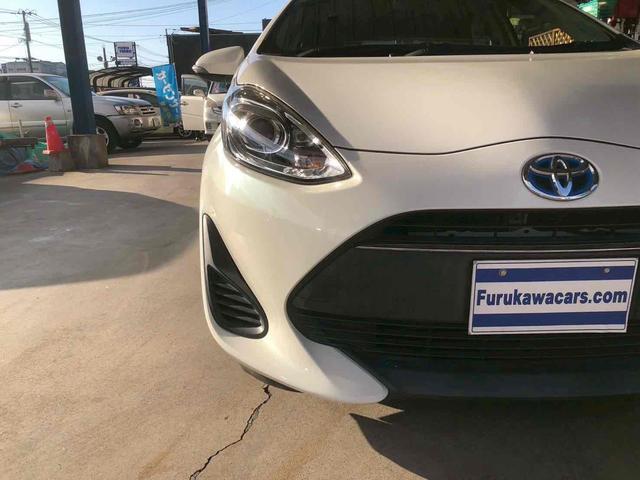 アクア Ｓ　ＥＴＣ　バックカメラ　ＴＶ　オートライト　スマートキー　電動格納ミラー　ＣＶＴ　盗難防止システム　衝突安全ボディ　ＡＢＳ　ＥＳＣ　ＣＤ　ＤＶＤ再生　ＵＳＢ　Ｂｌｕｅｔｏｏｔｈ　エアコン（22枚目）