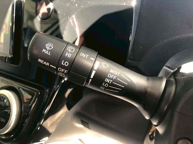 アクア Ｓ　ＥＴＣ　バックカメラ　ＴＶ　オートライト　スマートキー　電動格納ミラー　ＣＶＴ　盗難防止システム　衝突安全ボディ　ＡＢＳ　ＥＳＣ　ＣＤ　ＤＶＤ再生　ＵＳＢ　Ｂｌｕｅｔｏｏｔｈ　エアコン（38枚目）