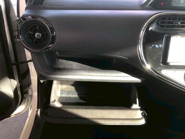 アクア Ｓ　ＥＴＣ　バックカメラ　ＴＶ　オートライト　スマートキー　電動格納ミラー　ＣＶＴ　盗難防止システム　衝突安全ボディ　ＡＢＳ　ＥＳＣ　ＣＤ　ＤＶＤ再生　ＵＳＢ　Ｂｌｕｅｔｏｏｔｈ　エアコン（41枚目）