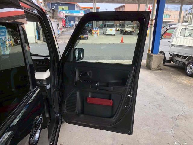 スペーシア ハイブリッドＧ　４ＷＤ　レンタカーアップ　バックカメラ　両側スライドドア　ＴＶ　クリアランスソナー　レーンアシスト　衝突被害軽減システム　オートマチックハイビーム　オートライト　ＬＥＤヘッドランプ　スマートキー（28枚目）