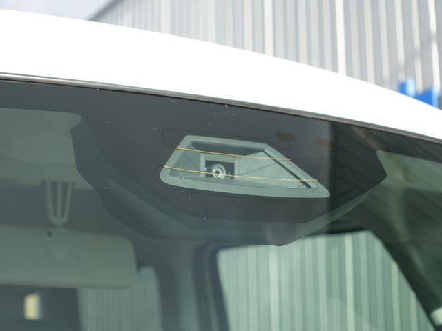 スペーシアカスタム カスタム　ＨＹＢＲＩＤ　ＸＳターボ　ＦＦ　ＣＶＴ　軽量衝撃吸収ボディー　ＴＥＣＴ〈テクト〉・デュアルセンサーブレーキサポートＩＩ・誤発進抑制機能・後方誤発進抑制機能・低速時ブレーキサポート（前進・後退）・パーキングセンサー（フロント・リヤ）（9枚目）