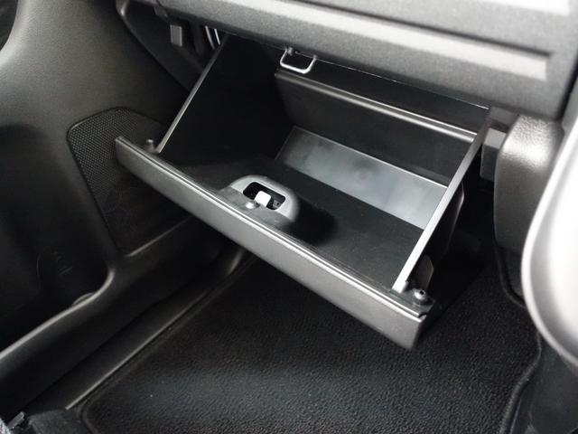 スペーシアカスタム カスタム　ＨＹＢＲＩＤ　ＸＳターボ　ＦＦ　ＣＶＴ　軽量衝撃吸収ボディー　ＴＥＣＴ〈テクト〉・デュアルセンサーブレーキサポートＩＩ・誤発進抑制機能・後方誤発進抑制機能・低速時ブレーキサポート（前進・後退）・パーキングセンサー（フロント・リヤ）（29枚目）