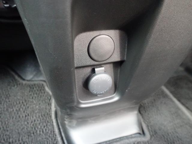 スペーシアカスタム カスタム　ＨＹＢＲＩＤ　ＸＳターボ　ＦＦ　ＣＶＴ　軽量衝撃吸収ボディー　ＴＥＣＴ〈テクト〉・デュアルセンサーブレーキサポートＩＩ・誤発進抑制機能・後方誤発進抑制機能・低速時ブレーキサポート（前進・後退）・パーキングセンサー（フロント・リヤ）（36枚目）