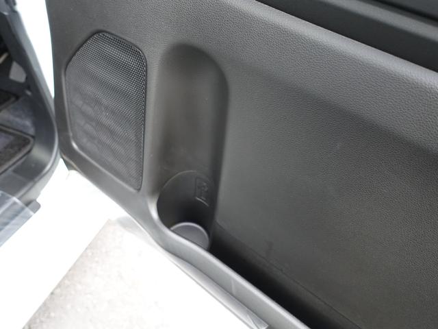 スペーシアカスタム カスタム　ＨＹＢＲＩＤ　ＸＳターボ　ＦＦ　ＣＶＴ　軽量衝撃吸収ボディー　ＴＥＣＴ〈テクト〉・デュアルセンサーブレーキサポートＩＩ・誤発進抑制機能・後方誤発進抑制機能・低速時ブレーキサポート（前進・後退）・パーキングセンサー（フロント・リヤ）（55枚目）