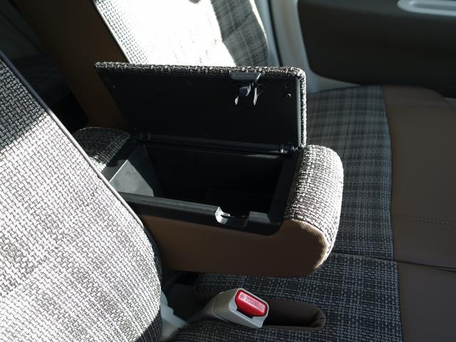 アルトラパンＬＣ ＬＣ　Ｘ　５型　ＦＦ　ＣＶＴ　軽量衝撃吸収ボディ　クリアランスソナー　運転席／助手席エアバッグ・サイドインパクトバー・盗難防止装置・横滑り防止装置・衝突防止装置・衝突軽減装置・ヒルスタートアシスト・フルオートエアコン・パワーウィンド（40枚目）