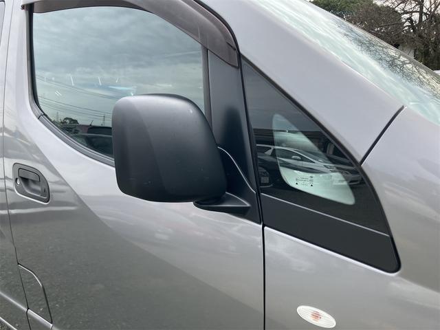 NV200バネットバン GX メモリーナビTV バックカメラ Bluetooth CD/DVD スマートキー ETC ライトレベライザー(3枚目)