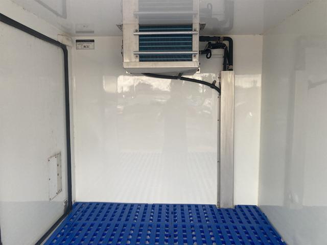 ハイゼットトラック 　冷蔵冷凍車　ＡＴ　ＥＴＣ　キーレスエントリー　エアコン　パワーステアリング　パワーウィンドウ　運転席エアバッグ　記録簿　冷蔵冷凍車（23枚目）