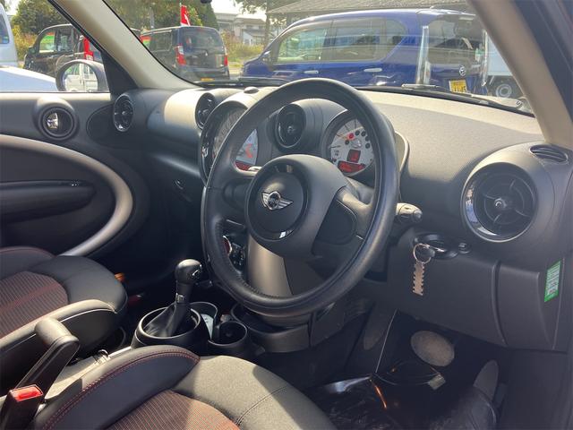 ＭＩＮＩ クーパー　クロスオーバー　アルミホイール　キーレスエントリー　ＡＴ　盗難防止システム　ＡＢＳ　ＥＳＣ　エアコン　パワーステアリング　パワーウィンドウ　運転席エアバッグ　助手席エアバッグ（48枚目）